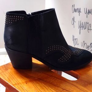 Lucky brand ankle boots